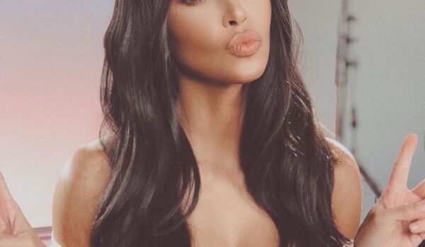 Kim Kardashian_Relationship with Lewis Hamilton